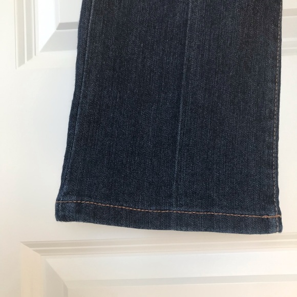 Jessica Simpson Cropped Jeans - Picture 6 of 16